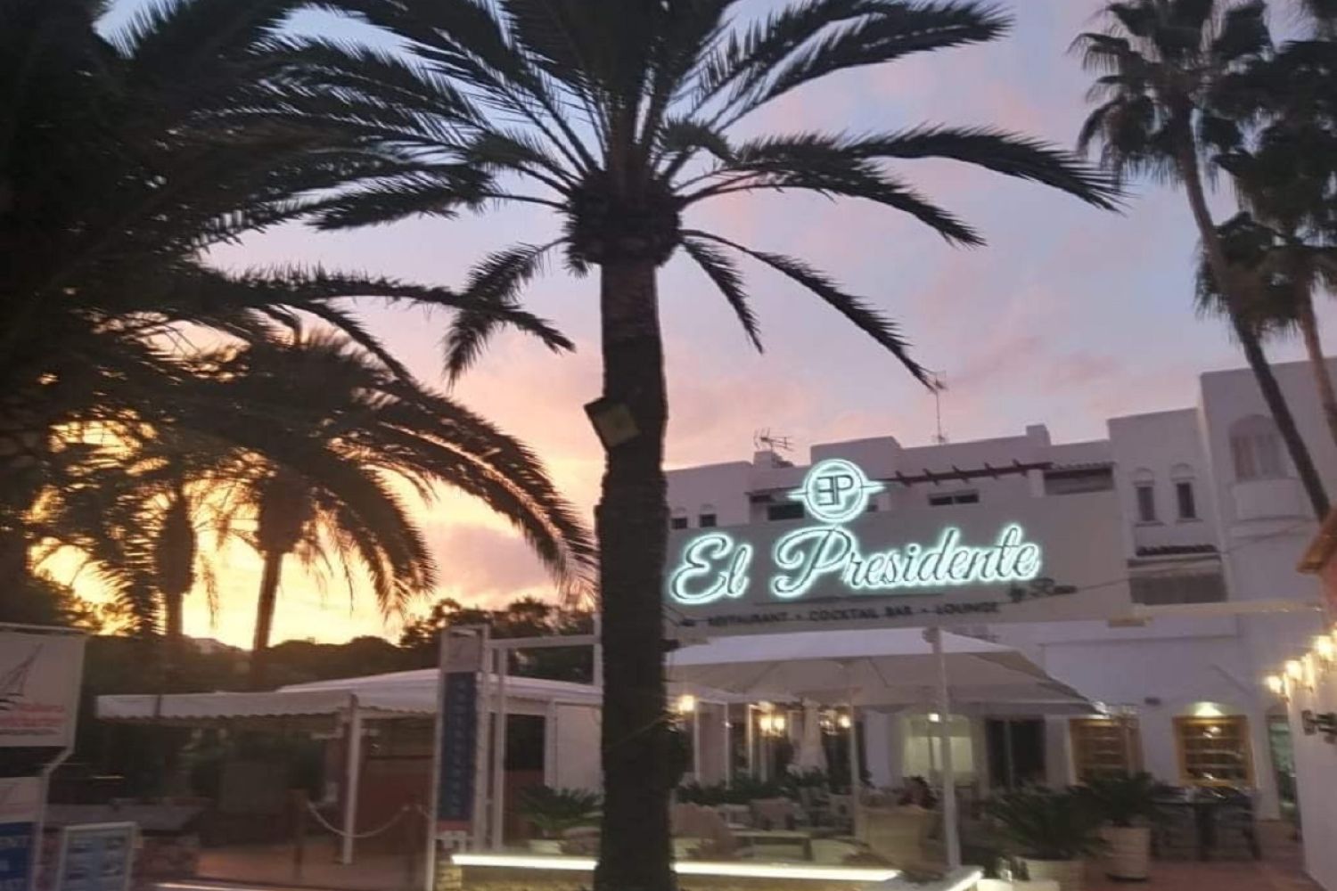 RESTAURANT IN THE PORT OF CALA DOR