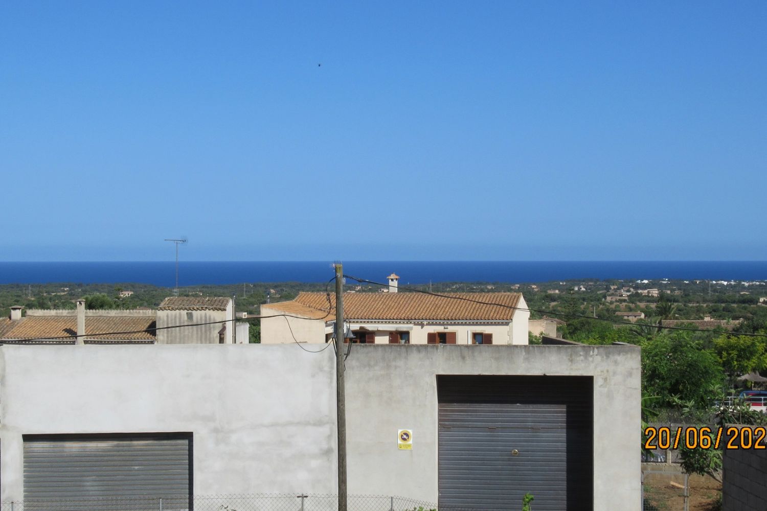 3 residential units in the middle S°Horta
