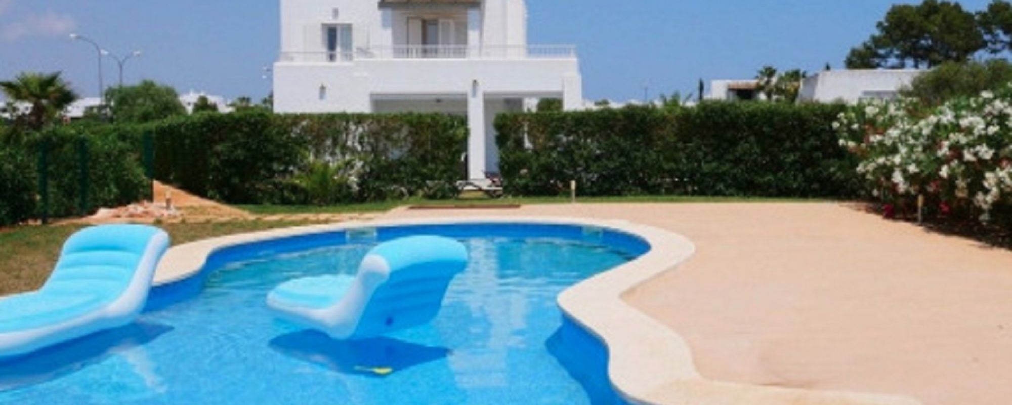 Villa in Cala Egos nahe dem Strand