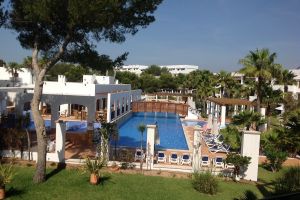 Appartement is gelegen in een van de meest populaire complexen in Cala Dor