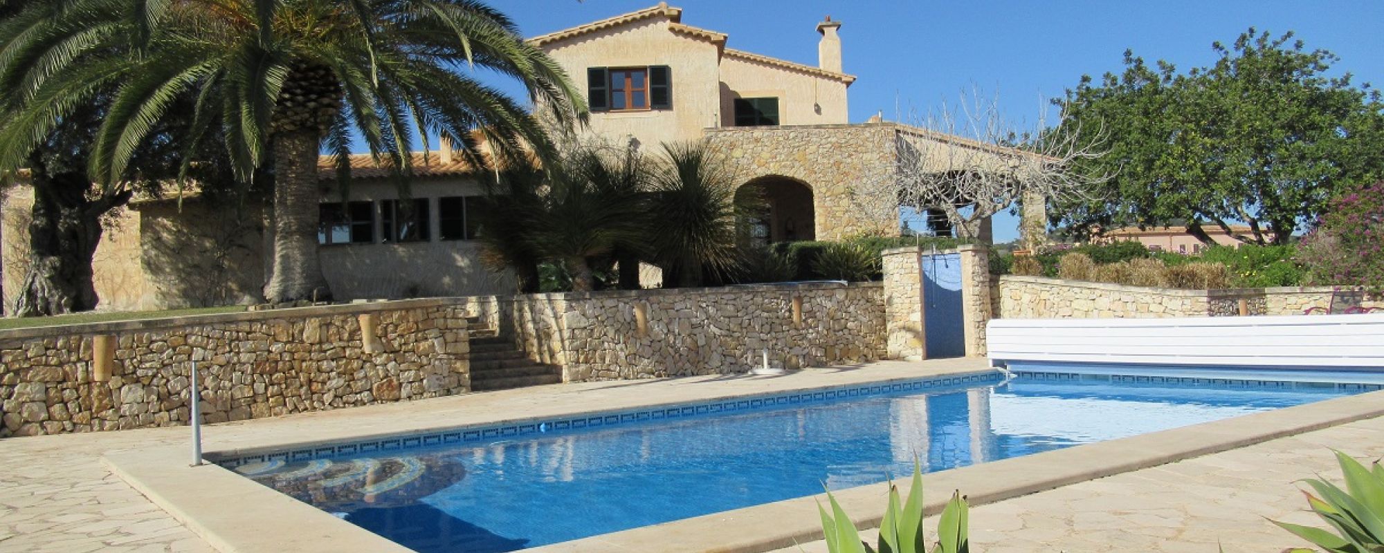 LOVELY FINCA IN A BEAUTIFUL AREA