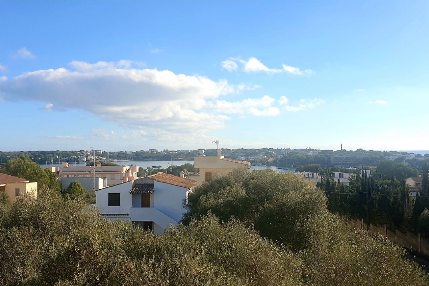 Villa in a quiet residential area