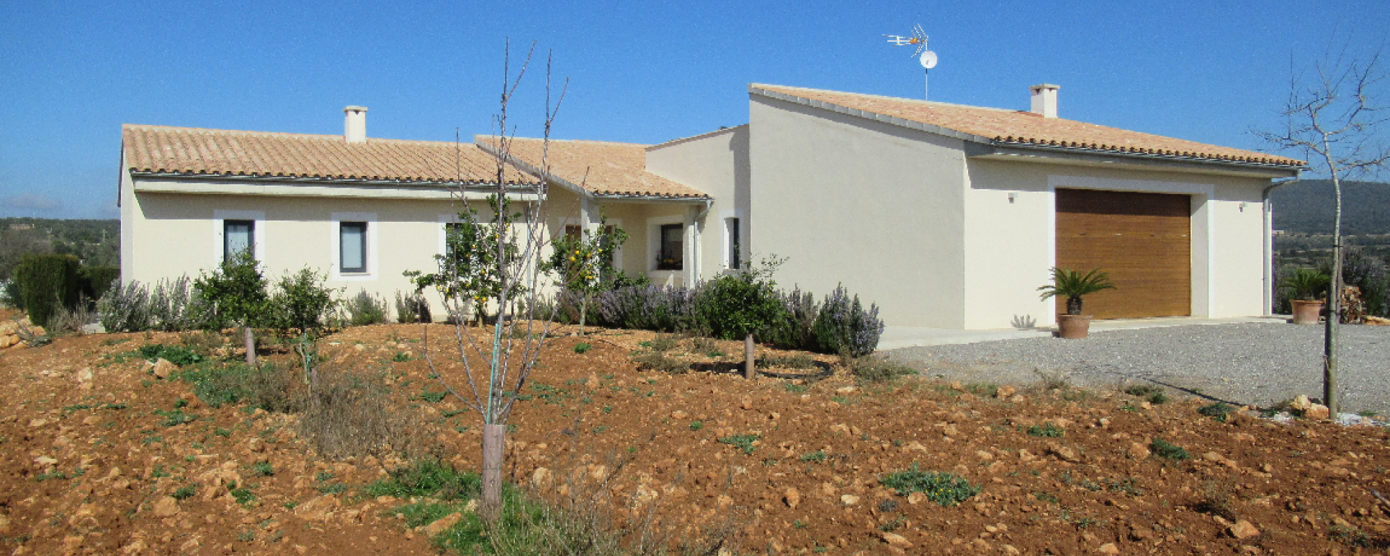 SOLD  Modern villa near Manacor