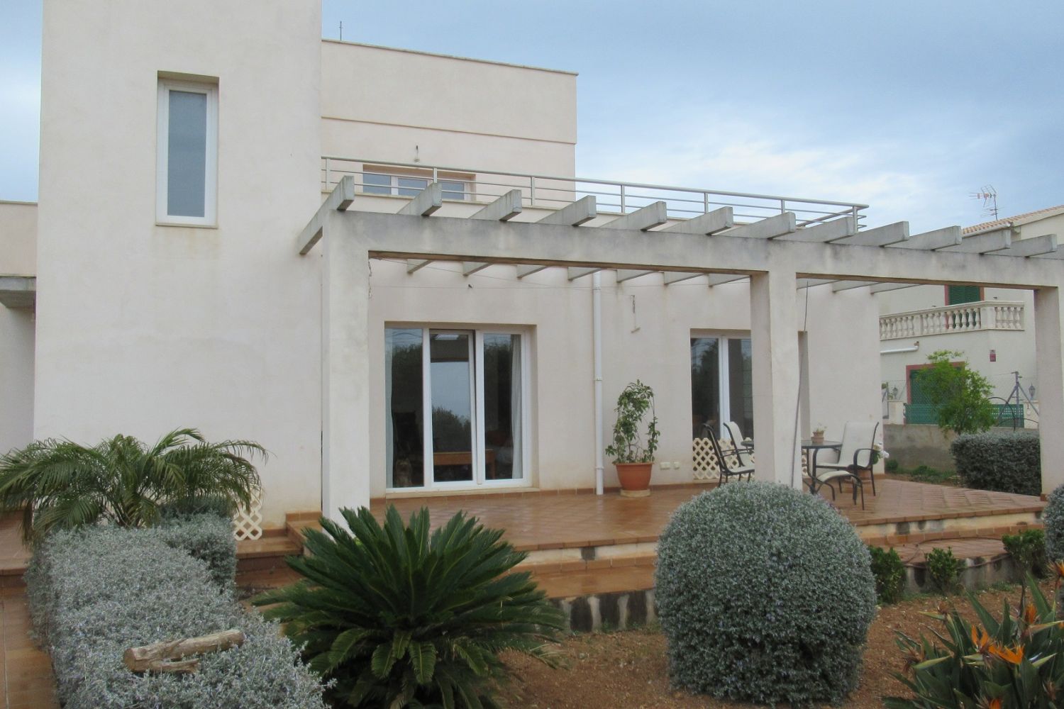 BEAUTIFUL VILLA IN A QUIET AREA IN PORTO COLOM