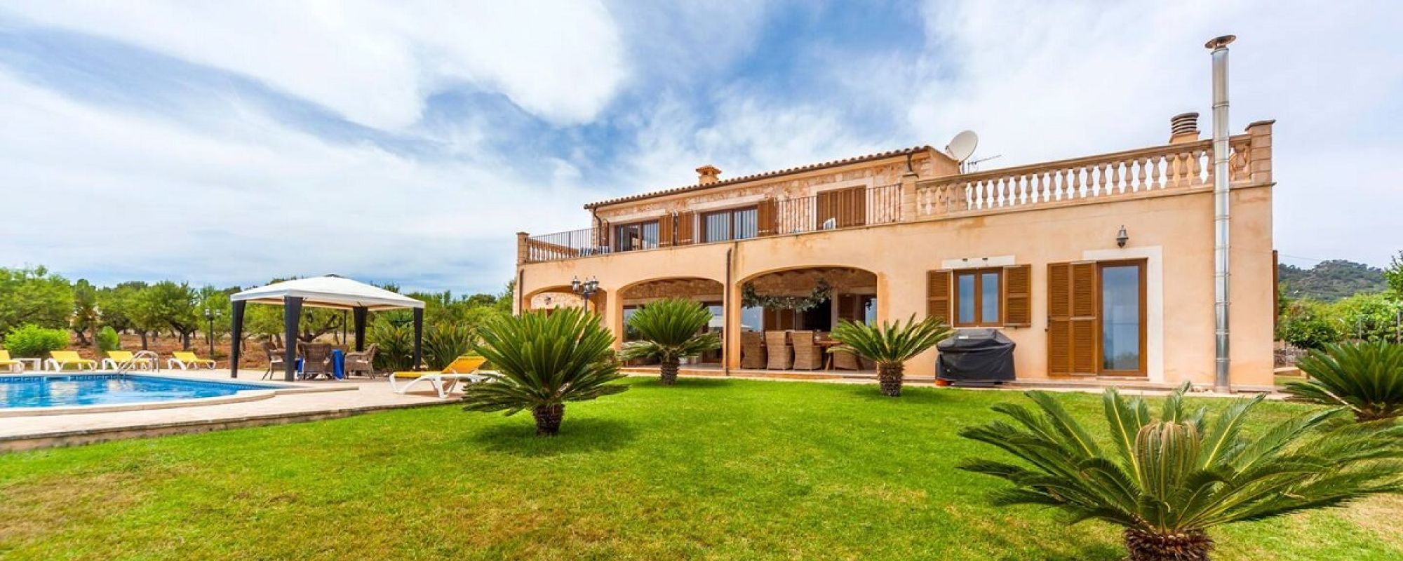 Sensacional finca con vistas al mar y licencia turística