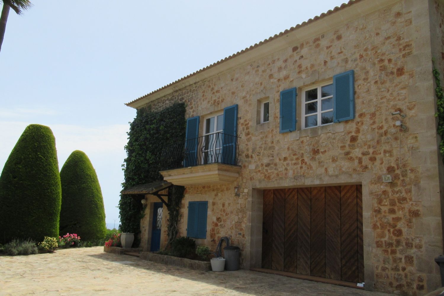 Large villa with great views in the Vall D´or area