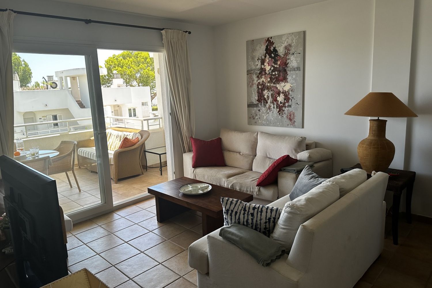 Appartement vlakbij de haven in een goed onderhouden residentie.