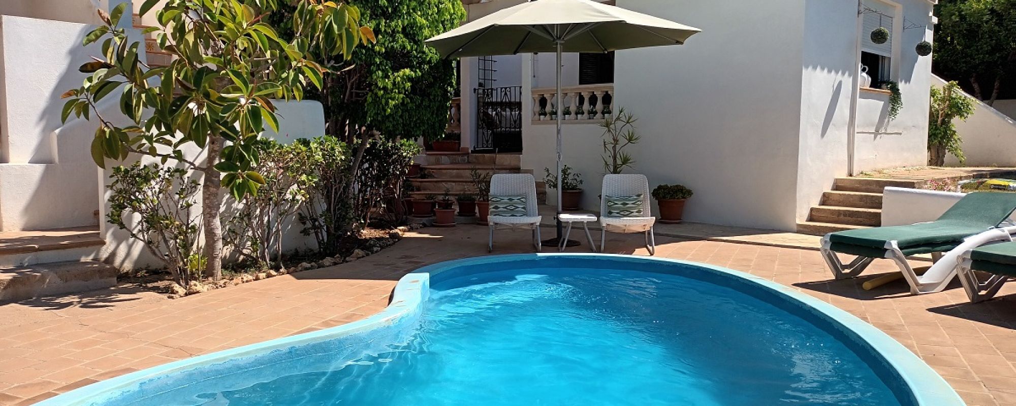 SEHR SCHÖNES APARTMENT IN EINER KLEINEN FERIENANLAGE CALA DOR