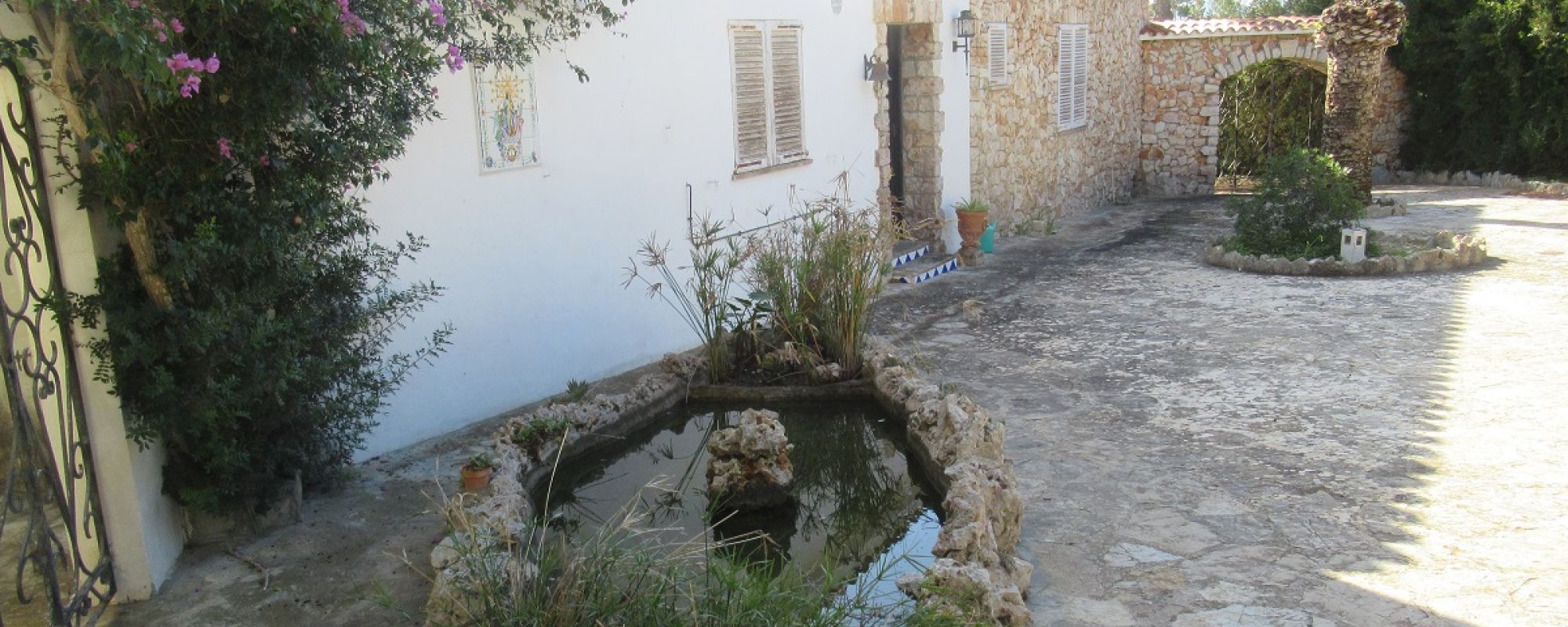 VILLA MIT GÄSTEHAUS CALA MURADA