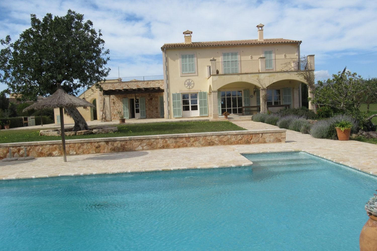 Finca Santanyi with renting licence
