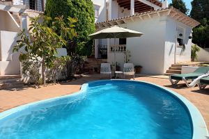 SEHR SCHÖNES APARTMENT IN EINER KLEINEN FERIENANLAGE CALA DOR
