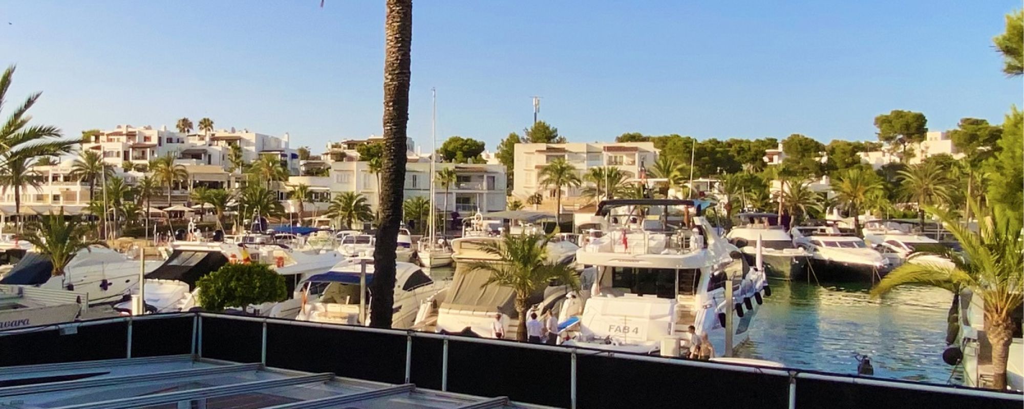 PISO EN EL CENTRO DE LA MARINA DE CALA DOR