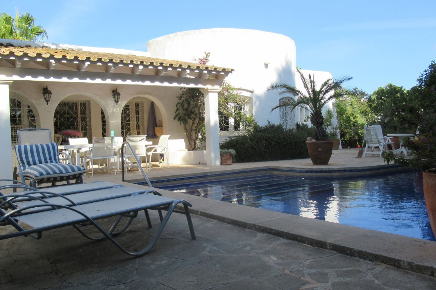 CHALET IN CALA ESMERALDA