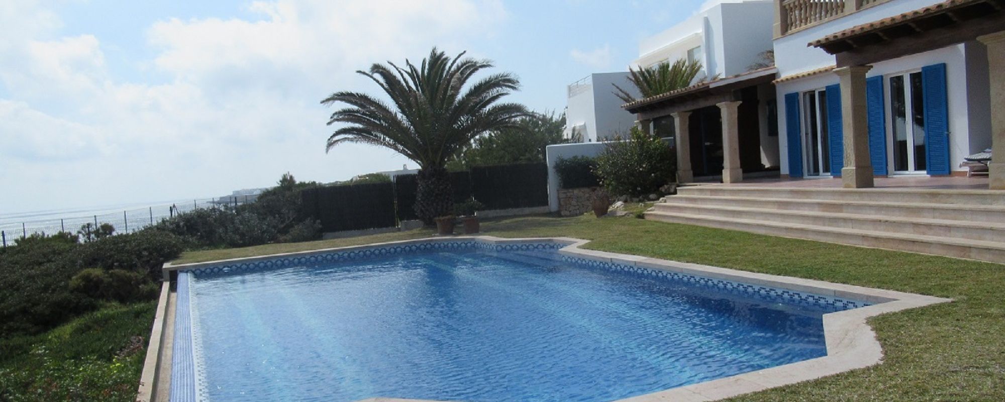FIRST LINE VILLA CALA SERENA